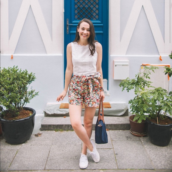 J. Crew Pants - J.Crew Liberty Thorpe floral tie waist EUC